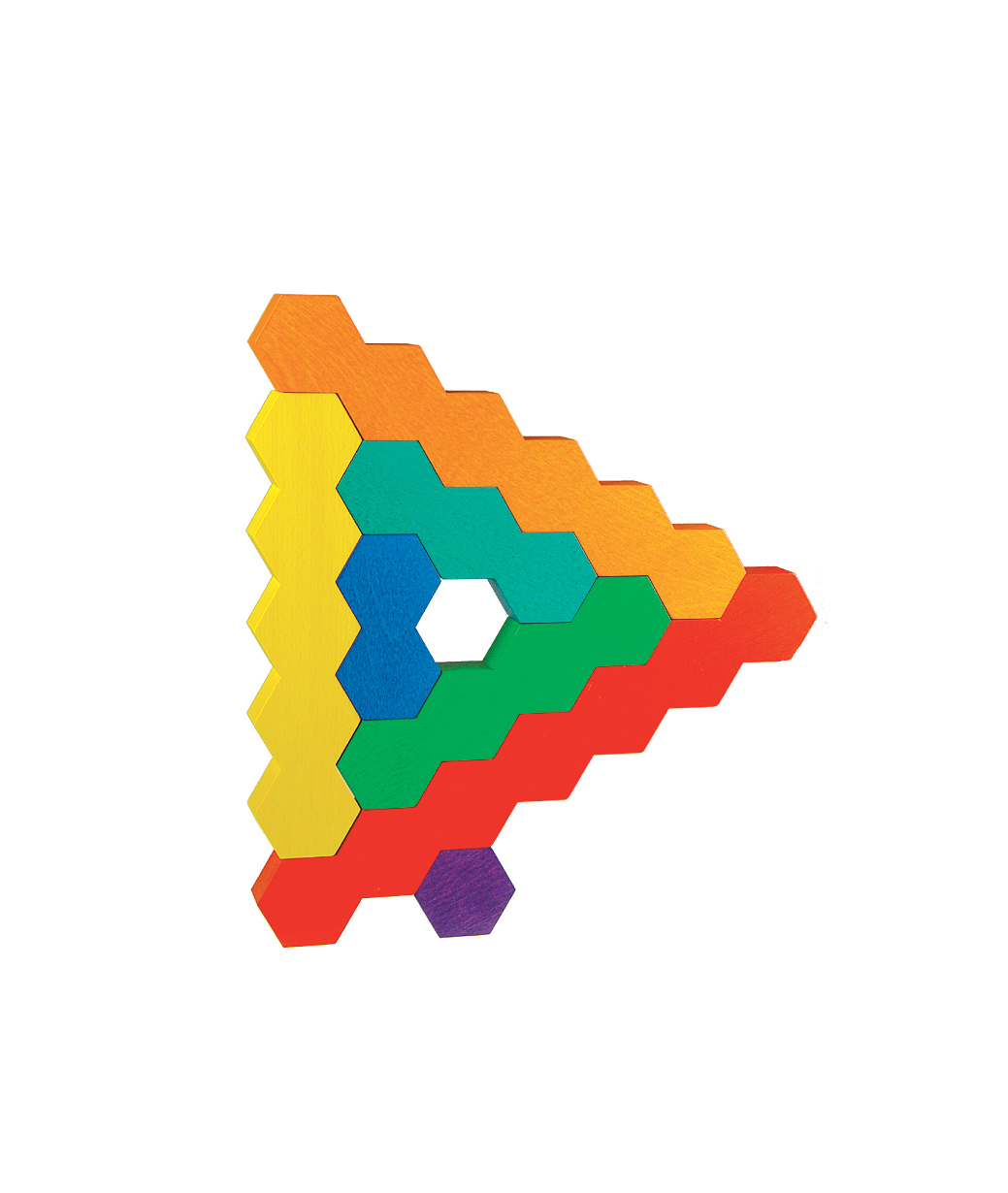 Honeycomb Holzbausteine von Sina Spielzeuge, Baubeispiel Nummer 012 Honeycomb Holzbausteine auf weißem Hintergrund, Baubeispiel Nummer 012